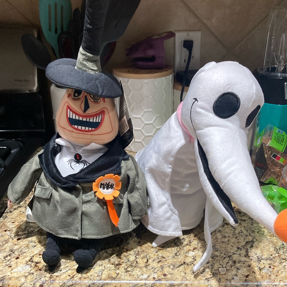 Nightmare Before Christmas Animated Mayor and Zero Plush Set